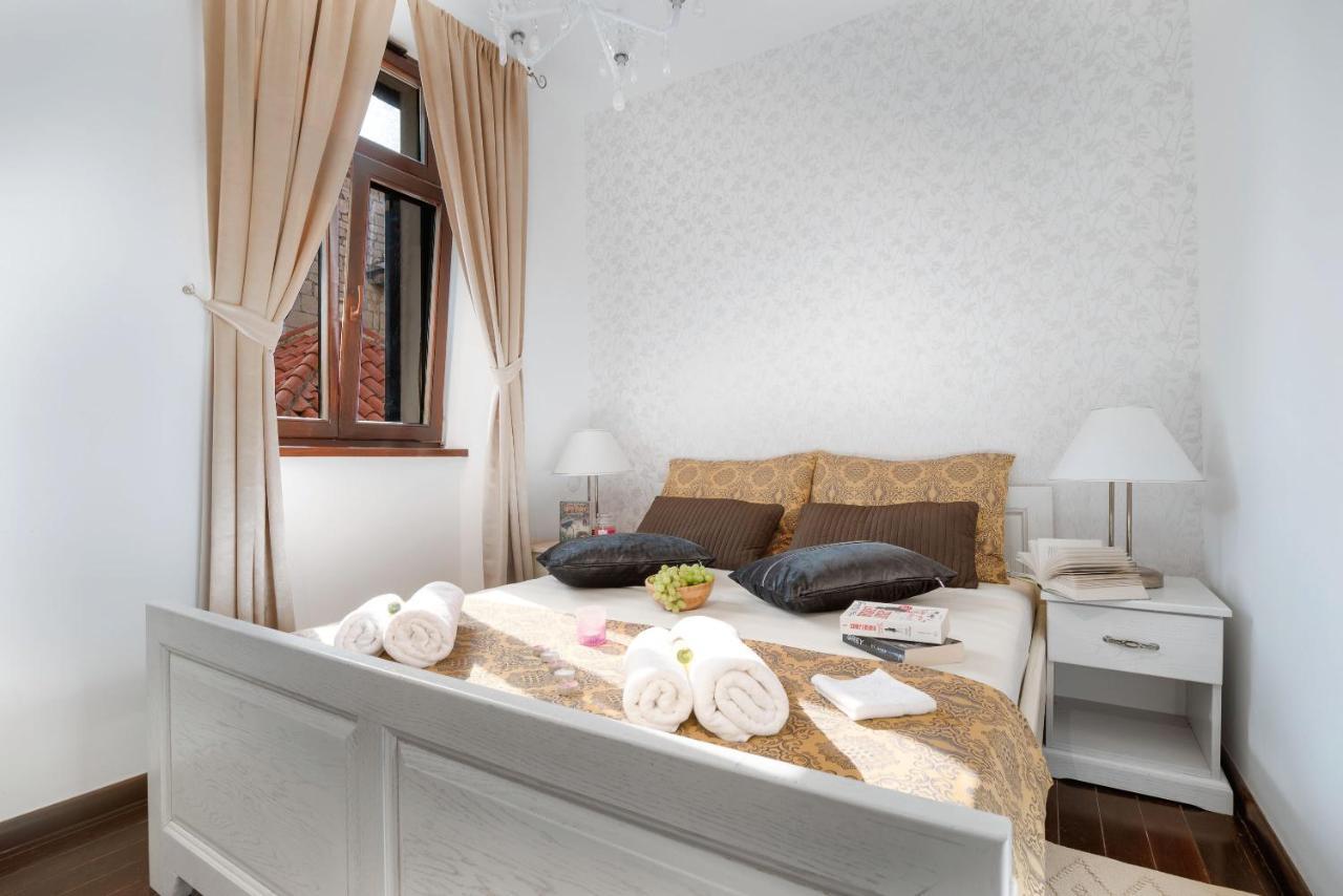 Luxury Apartments Perko Kaštela المظهر الخارجي الصورة