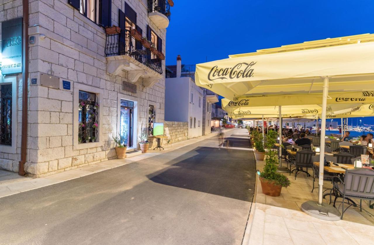 Luxury Apartments Perko Kaštela المظهر الخارجي الصورة