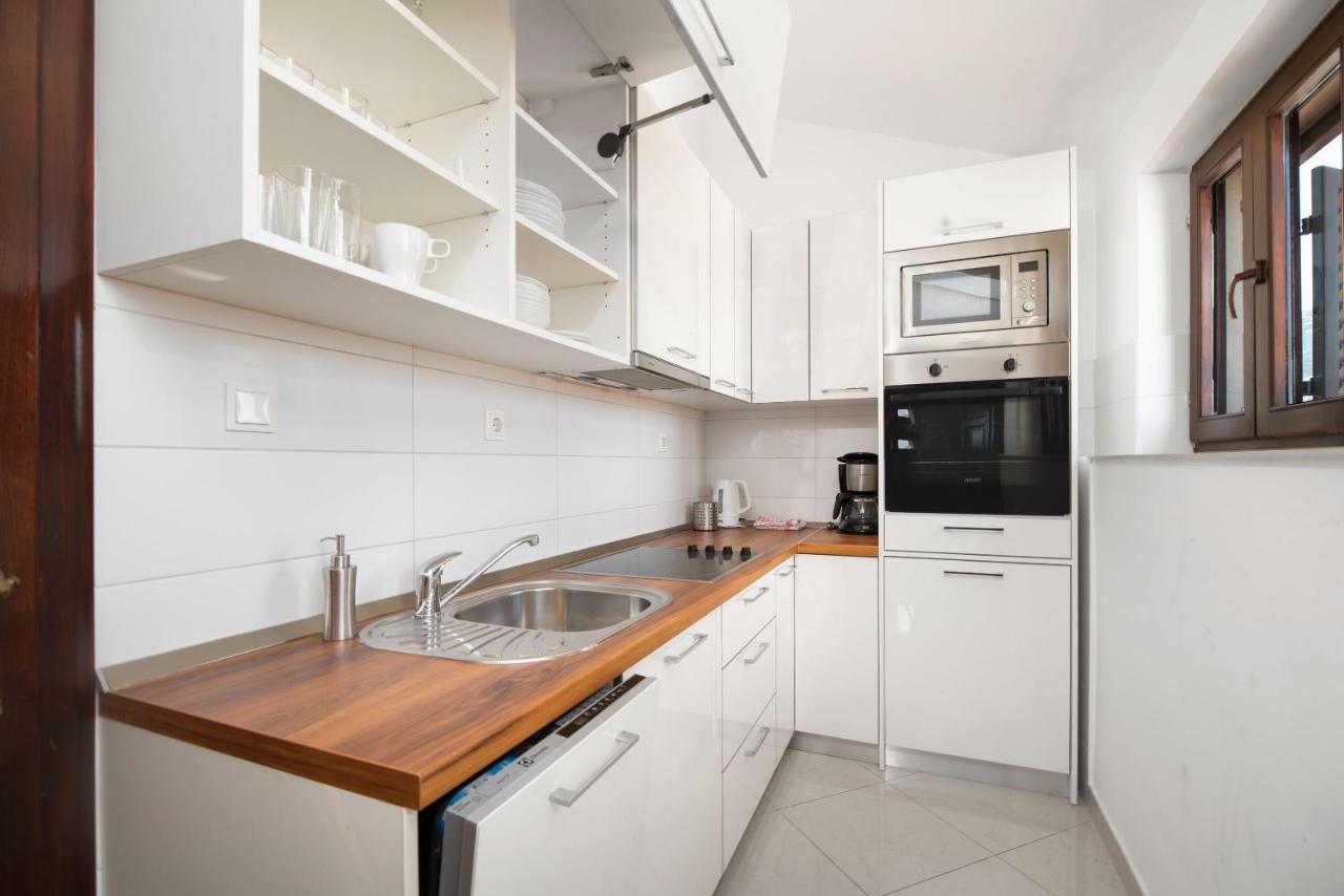 Luxury Apartments Perko Kaštela المظهر الخارجي الصورة