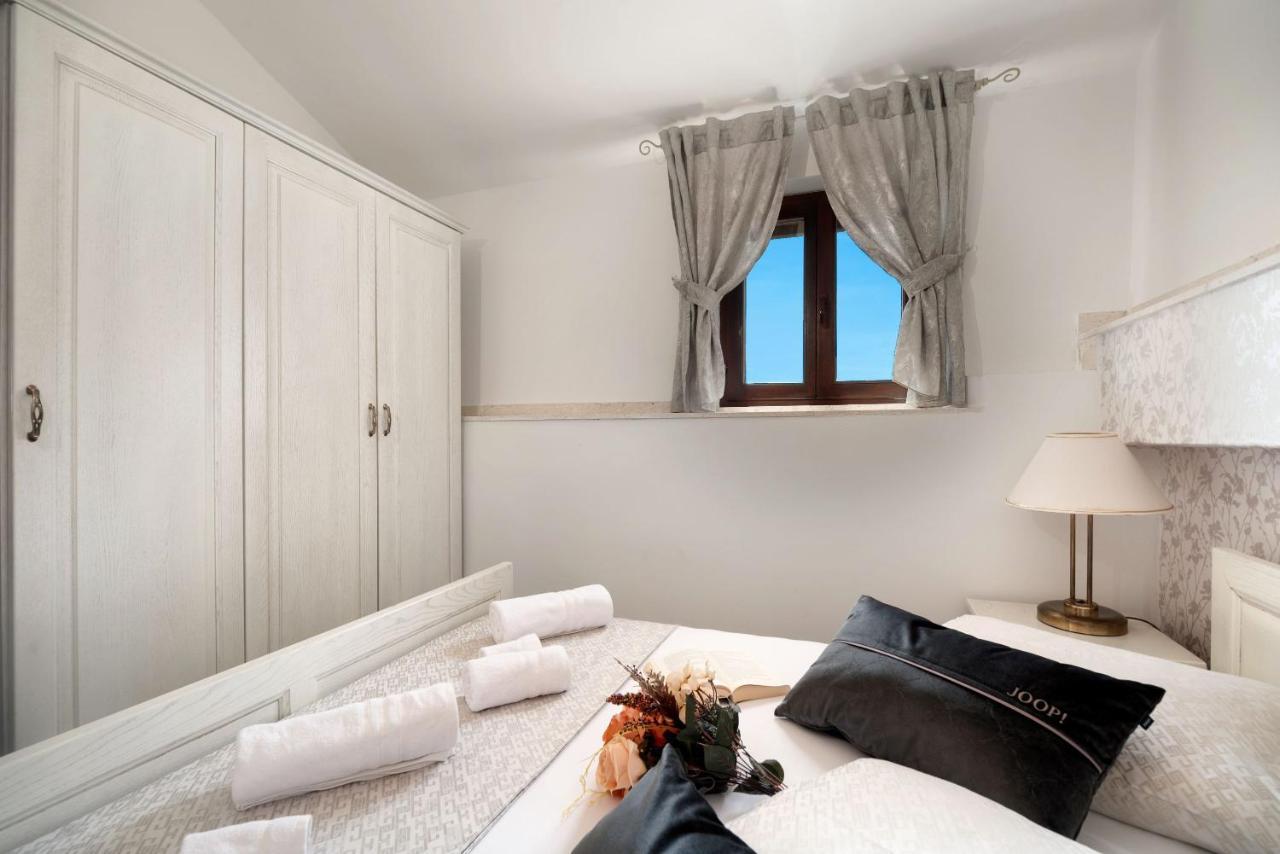Luxury Apartments Perko Kaštela المظهر الخارجي الصورة