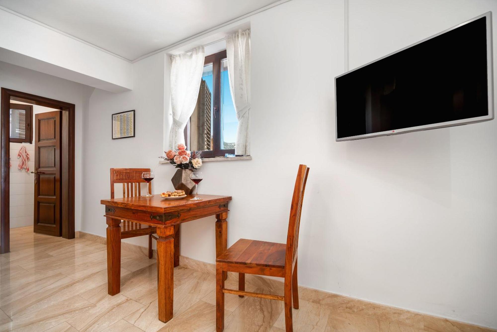 Luxury Apartments Perko Kaštela الغرفة الصورة